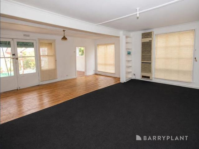 Affordable, Peaceful & Perfectly Positioned 2 Bedroom Home