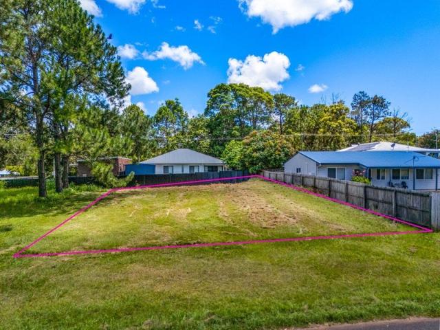 Affordable Russell Island Living Build your Dream Home Close to Town