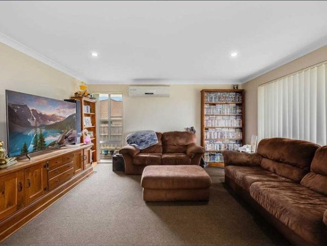 Affordable rural family home!
