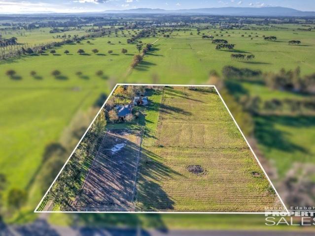 Affordable Small Acreage, Established for Horses