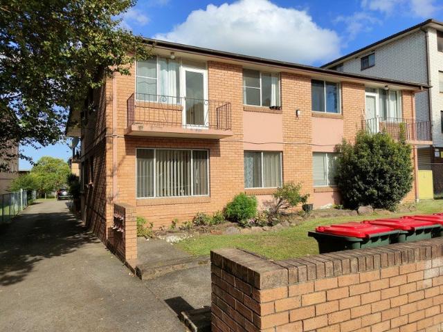 AFFORDABLE UNIT IN THE HEART OF FAIRFIELD