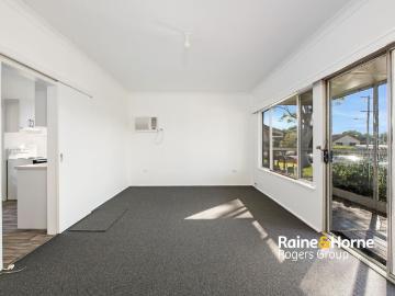 Tuggerah Lake, Jilliby, Wyong Region, Snapper Island