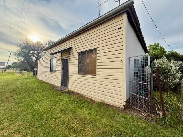 Affordable Weatherboard Home on 1,012 sqm