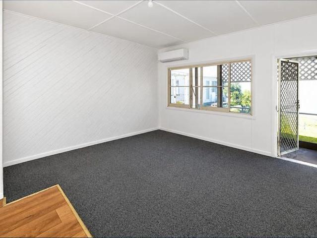 Affordable 2 Bedroom Unit in Quiet Complex