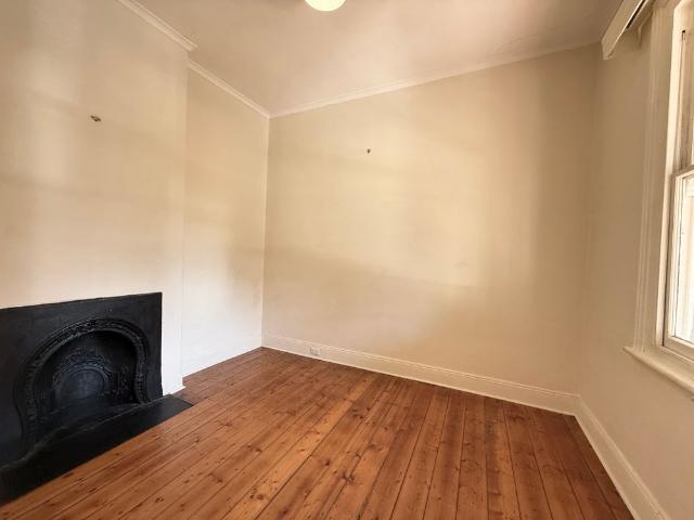 Affordable 2 Bedroom Home in Prime North Melbourne Location