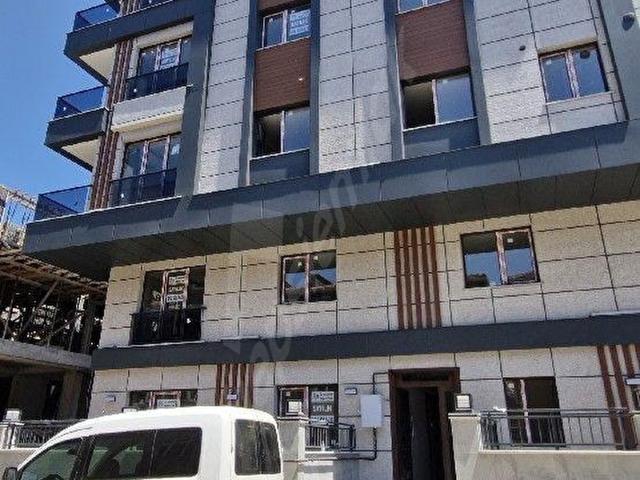 AFSA GAYRİMENKULDEN ÇEKMEKÖY MEHMET AKİF'TE ARA KAT KONFORU SUNAN MUHTEŞEM KEYİFLİ 2+1 SATILIK