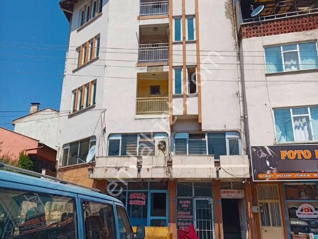 Afyon Üçok Emlaktan Fakıpaşa Mah Satılık 2+1 İmaret Cami Yanı