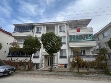Afyon Üçok Emlaktan Fatih Mah Temiz Bakımlı 3+1 Kiralık Daire