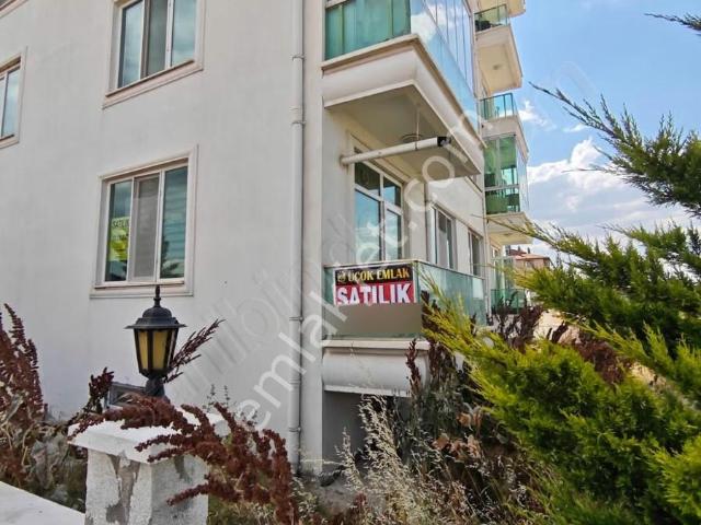 Afyon Üçok Emlaktan Selçuklu Mah 1+1 Eşyalı Satılık Daire