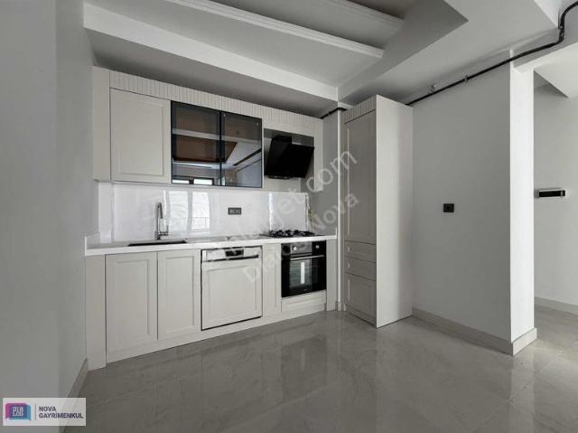 Afyon Uydukent'te Triovista Yakını Lüks 1+1 Satılık Daire