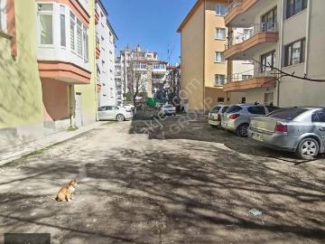 Afyon Cumhuriyet Mahallesi 3+1 Satılık Daire