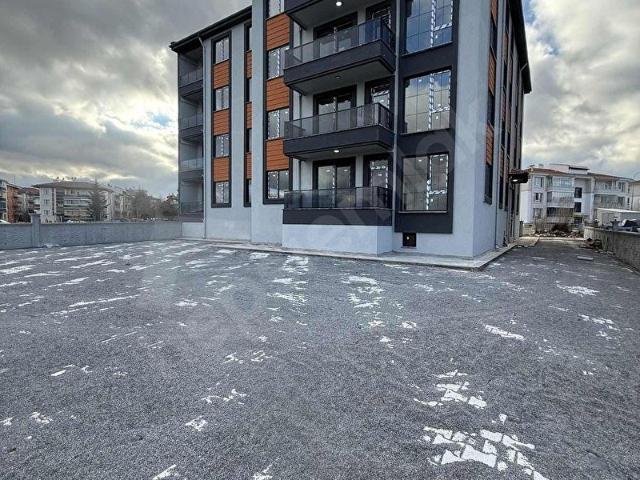 AFYON MERKEZ ALİHSANPAŞA MAHALLESİN DE LÜKS KİRALIK DAİRELLER