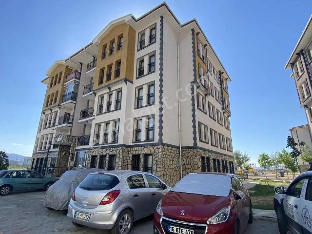 Afyon Özsu Emlak Çetinkaya 496 Konutları'nda Satılık 3+1 Daire