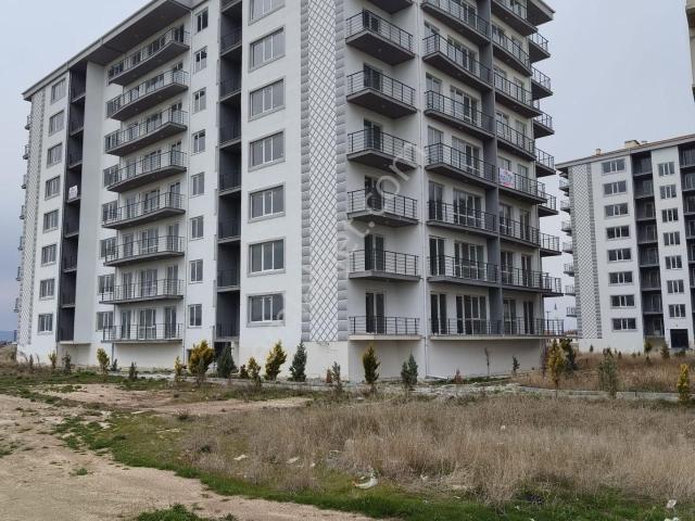 Afyon Susuzda Satılık 3+1 Daire