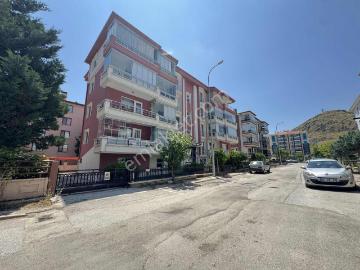 Afyonkarahisar Uydukent Selçuklu Kilerli Arakat 3+1 Ferah Daire