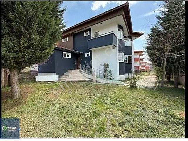 Afyonkarahisar İhsaniye Yaylabağı Kiralık 5+1eşyalı Termal Villa