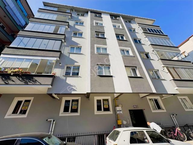 Akçaabat Merkezde Satılık 3+1 Fırsat Daire