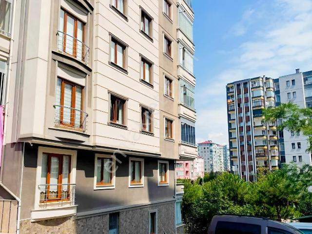 Akçaabat Söğütlüde Kiralık 3+1 Doğalgazlı Daire