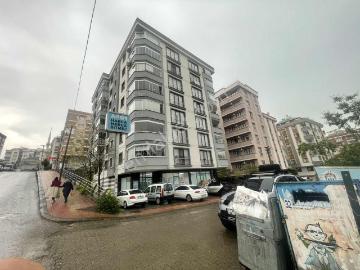 Akçaabat Söğütlü'de Satılık 165 M2 Daire