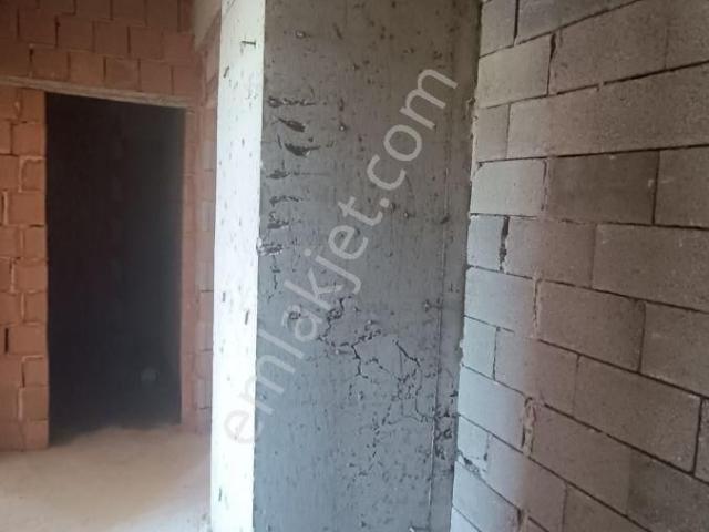 Akçaalan Mahallesinde Satılık 2+1 Daire