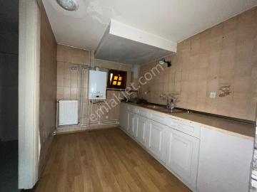 Akçadağ Gayrimenkul'den Albatros Sitesinde Boş Satılık Villa