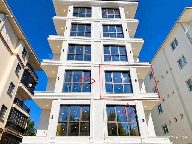AKÇAKOCA OSMANİYEDE SATILIK SIFIR 1+1 DAİRE