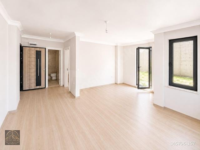 Akçakoca'da 1+1 Bahçeli Daire, Denize 500m