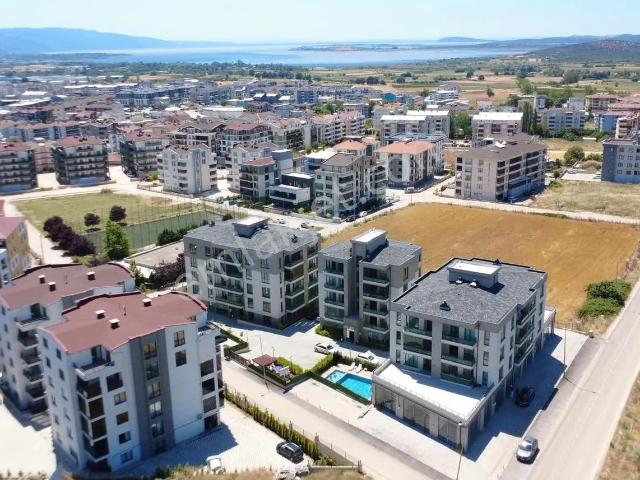 Akçalar Karnur Lütfioğlu Sitesinde 2+1 Satılık Daire