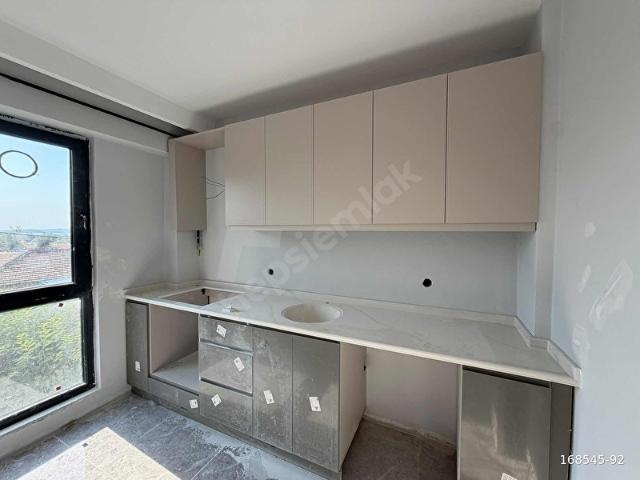 AKÇALAR 2+1 2. KAT FIRSAT DAİRE YILBAŞI TESLIM