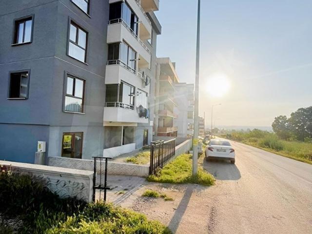 AKÇALARDA ANA YOL ÜZERİNDE ARA KAT SIFIR DAİRE