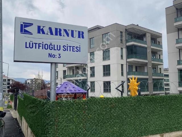 Akçalarda Göl Manzaralı Site İçi Yüksek Kredi 2+1 Geniş Daire