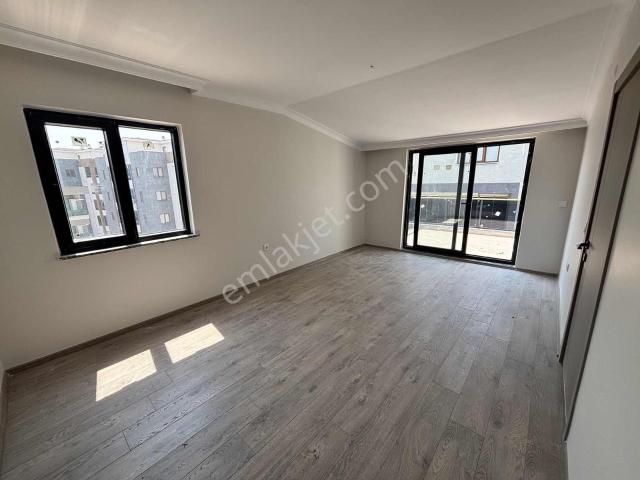 Akçalarda Satılık 4+1 Dubleks Daire