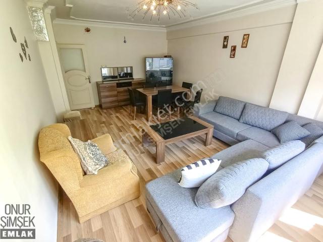 Akçay Altınkum'da Doğal Gazlı Full Eşyalı Kiralık 3+1 Daire