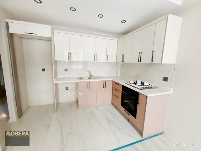 AKÇAY ALTINKUMDA OTOPARKLI DOĞALGAZI KAPIDA SIFIR SATILIK LUX1+1
