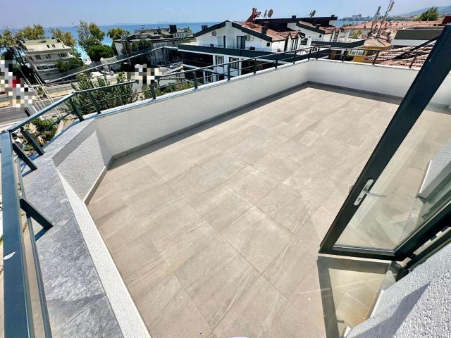 ✨akçay Ay Emlaktan✨altınoluk'ta Denize 100 Mt Kazdağları Eteklerinde Satılık 3+1 Lüks Dubleks Daire