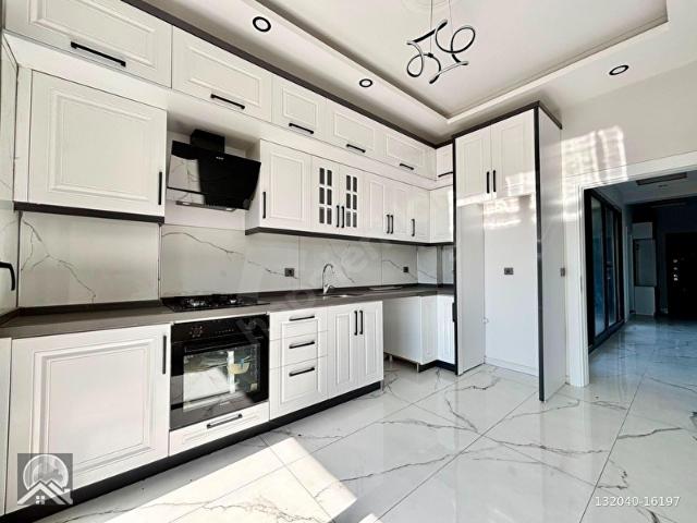AKÇAY AY EMLAKTANZEYTİNLİ KAZDAĞLARINDA BOL OKSİJEN İÇERİSİNDE AYRI MUTFAK SATILIK 2+1 LÜKS DAİRE