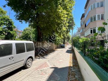 Akçay Dumanlıkent Sitesi’nde Satılık 2+1 Bahçeli Giriş Kat Daire