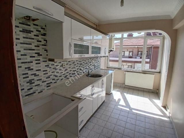 Akçay Emlak'tan Akşehir Kuruçay Tokide Geniş Kiralık 3+1 Daire