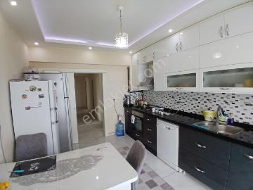 Akçay Emlak'tan Akşehir Gazi Mahallesinde Yerden Isıtma Asansörlü Satılık 3+1 Daire