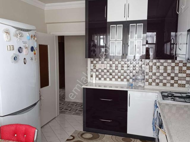 Akçay Emlak'tan Akşehir İstasyon Mahallesi Perşembe Pazarı Civarında Eşyalı Kiralık 2+1 Daire