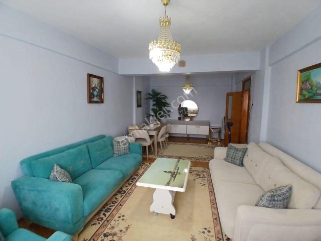 Akçay Emlak'tan Akşehir Stadyum Civarı Doğ pa Market Karşısında Satılık 3+1 Daire