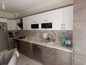 Akçay Emlak'tan Akşehir Stadyum Altında Yedi Yaşında Asansörlü Satılık 3+1 Daire