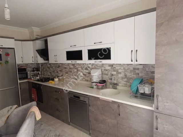 Akçay Emlak'tan Akşehir Stadyum Altında Yedi Yaşında Asansörlü Satılık 3+1 Daire