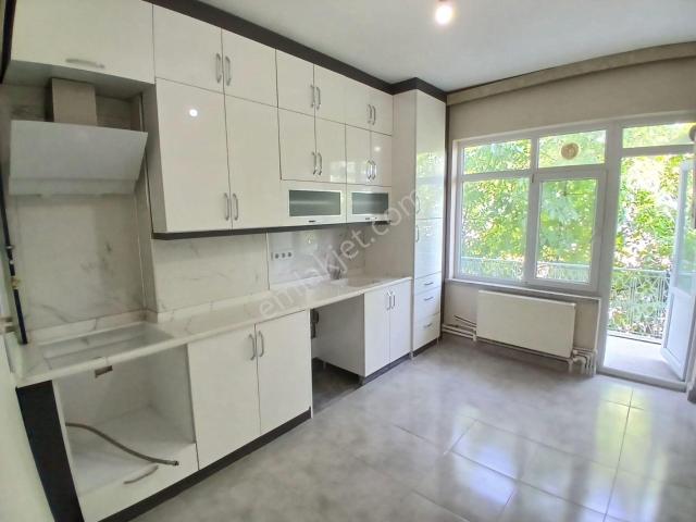 Akçay Emlak'tan Akşehir Stadyum Yanında 2. Kat Doğalgazlı Bakımlı Kiralık 3+1 Daire