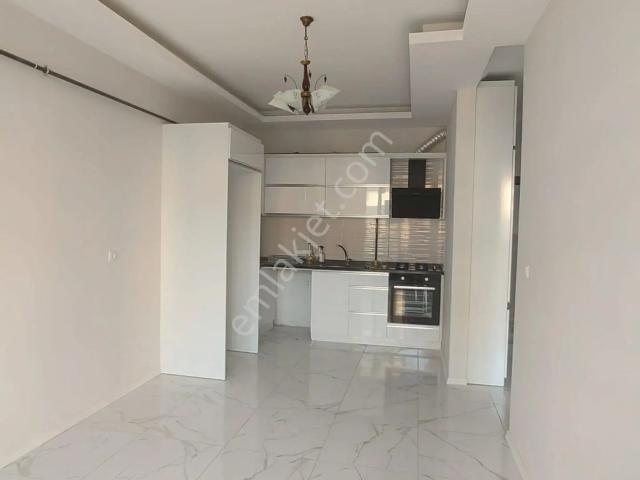 Akçay Emlak'tan Akşehir Yarenler Mahallesinde Sıfır Kiralık 1+1 Daire