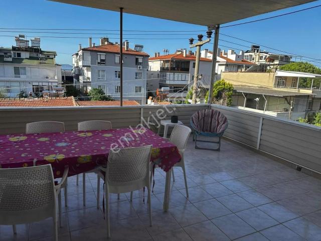 Akçay Köşemden Yaz Döneminde 8 Kişi Konaklamalı 3+1 Kiralık