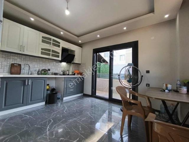Akçay Köşemden Şık Tasarım Doğa Manzaralı Satılık Villa