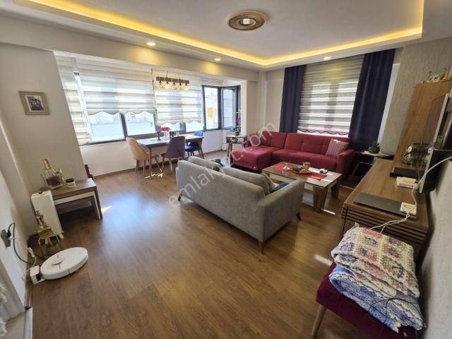 akçayın Merkezin'de Full Yapılı Arakat Ön Cephe Merkezi Konumda 2+1 Daire