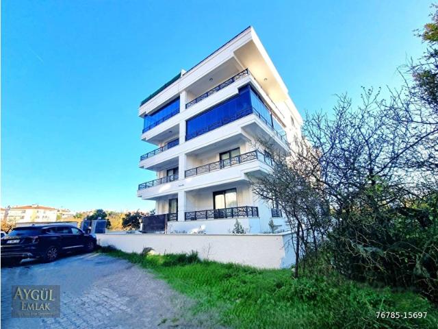 AKÇAY'DA AYGÜL'DEN MERKEZİ LOKASYON'DA SIFIR GENİŞ BALKONLU ASANSÖRLÜ LÜKS 2+1 SATILIK DAİRELER