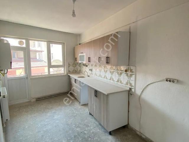 Akşehir Meydan Mahallesi 2+1 Merkezi Kiralık Daire